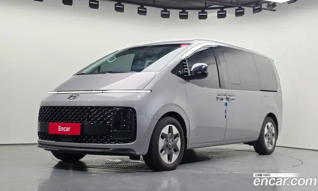 Hyundai Staria, 2023, 40 762 км