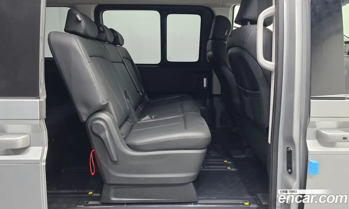Hyundai Staria 2023 2.2 автомат (гидро), фото 12 Hyundai Staria 2023 2.2 автомат (гидро), фото 12