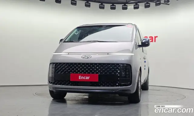 Hyundai Staria 2023 2.2 автомат (гидро), миниатюра 3 Hyundai Staria 2023 2.2 автомат (гидро), миниатюра 3