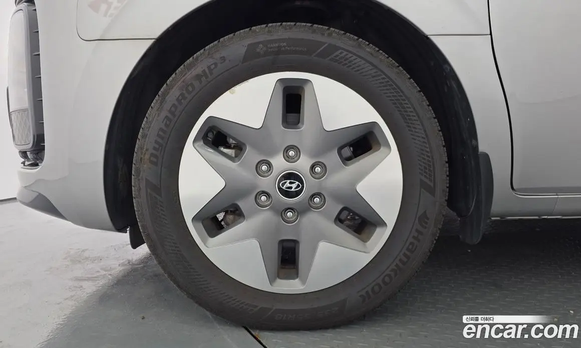 Hyundai Staria 2023 2.2 автомат (гидро), фото 5 Hyundai Staria 2023 2.2 автомат (гидро), фото 5