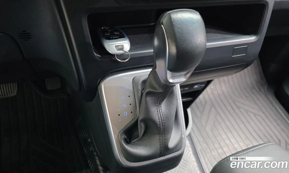 Hyundai Staria 2023 2.2 автомат (гидро), фото 9 Hyundai Staria 2023 2.2 автомат (гидро), фото 9