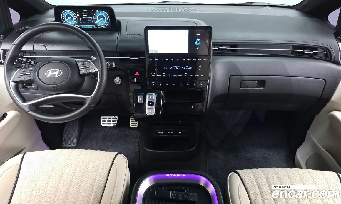 Hyundai Staria 2025 1.6 автомат (гидро), фото 7