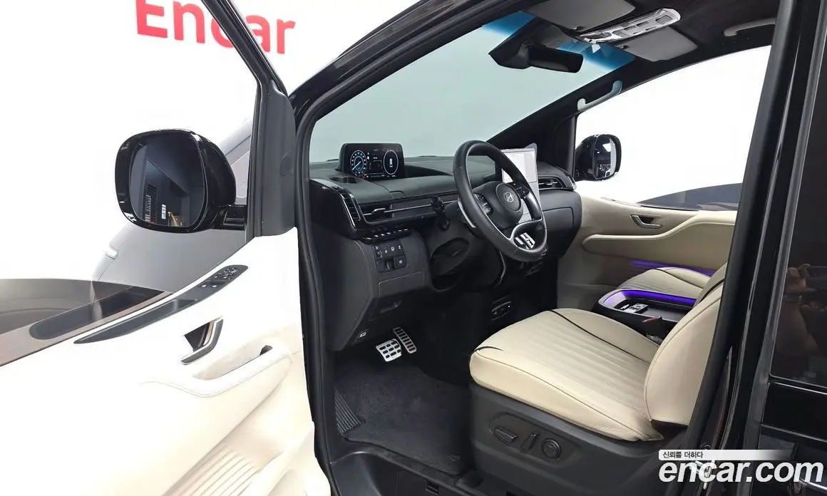 Hyundai Staria 2025 1.6 автомат (гидро), фото 10
