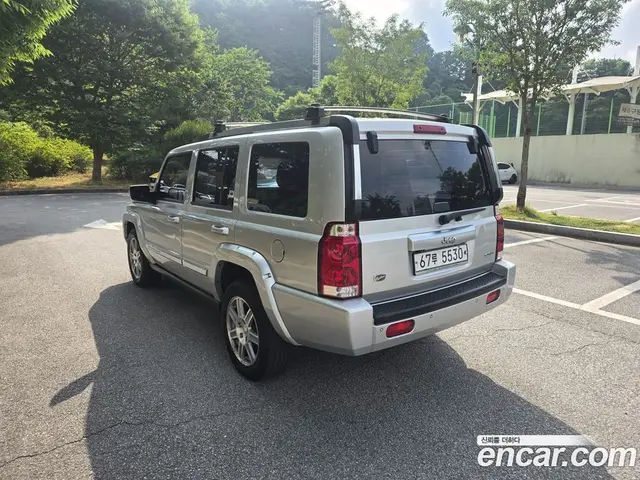 Jeep Commander 2008 3.0 автомат (гидро), миниатюра 4 Jeep Commander 2008 3.0 автомат (гидро), миниатюра 4