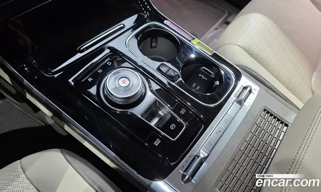 Kia Carnival 2021 3.5 автомат (гидро), миниатюра 9