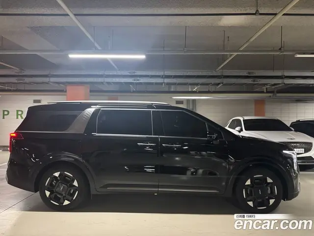 Kia Carnival 2025 1.6 автомат (гидро), миниатюра 5 Kia Carnival 2025 1.6 автомат (гидро), миниатюра 5