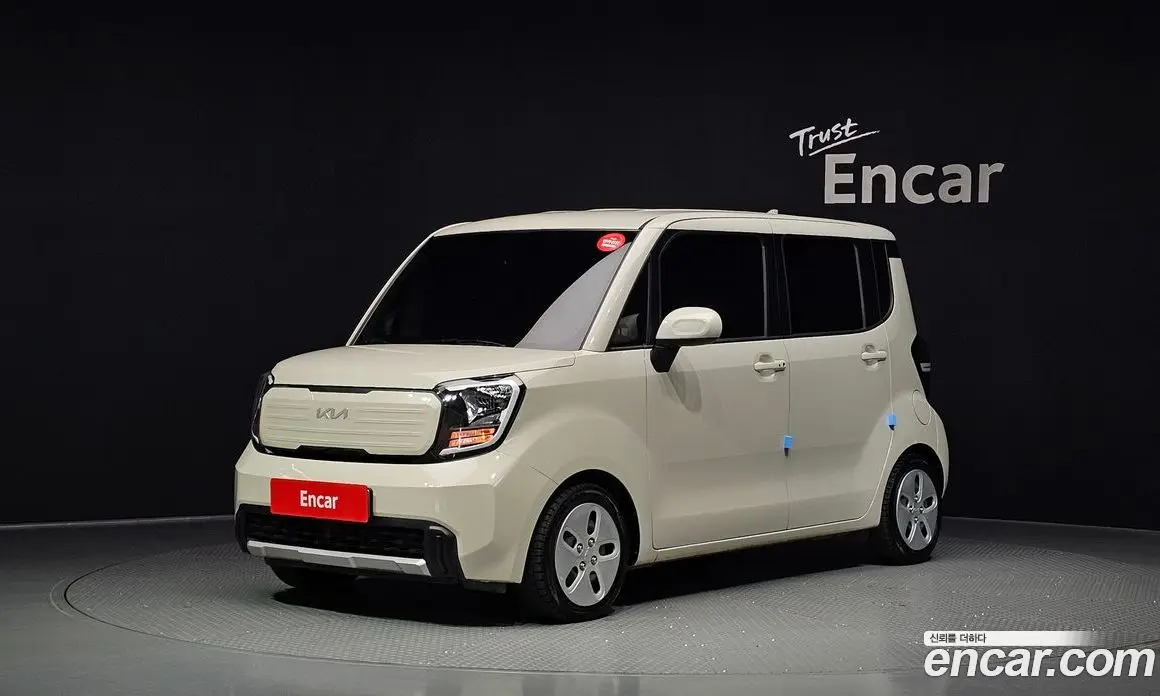 Kia Ray 2023 1.0 автомат (гидро), фото 1 Kia Ray 2023 1.0 автомат (гидро), фото 1
