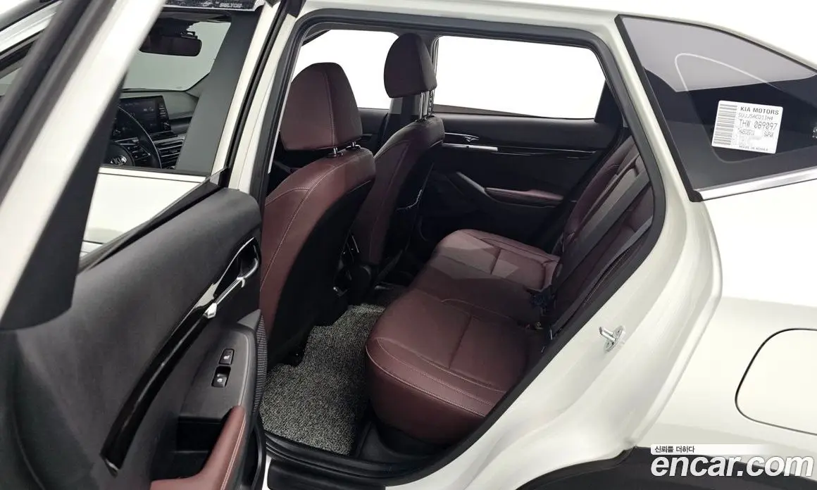 Kia Seltos 2020 1.6 автомат (гидро), фото 12 Kia Seltos 2020 1.6 автомат (гидро), фото 12