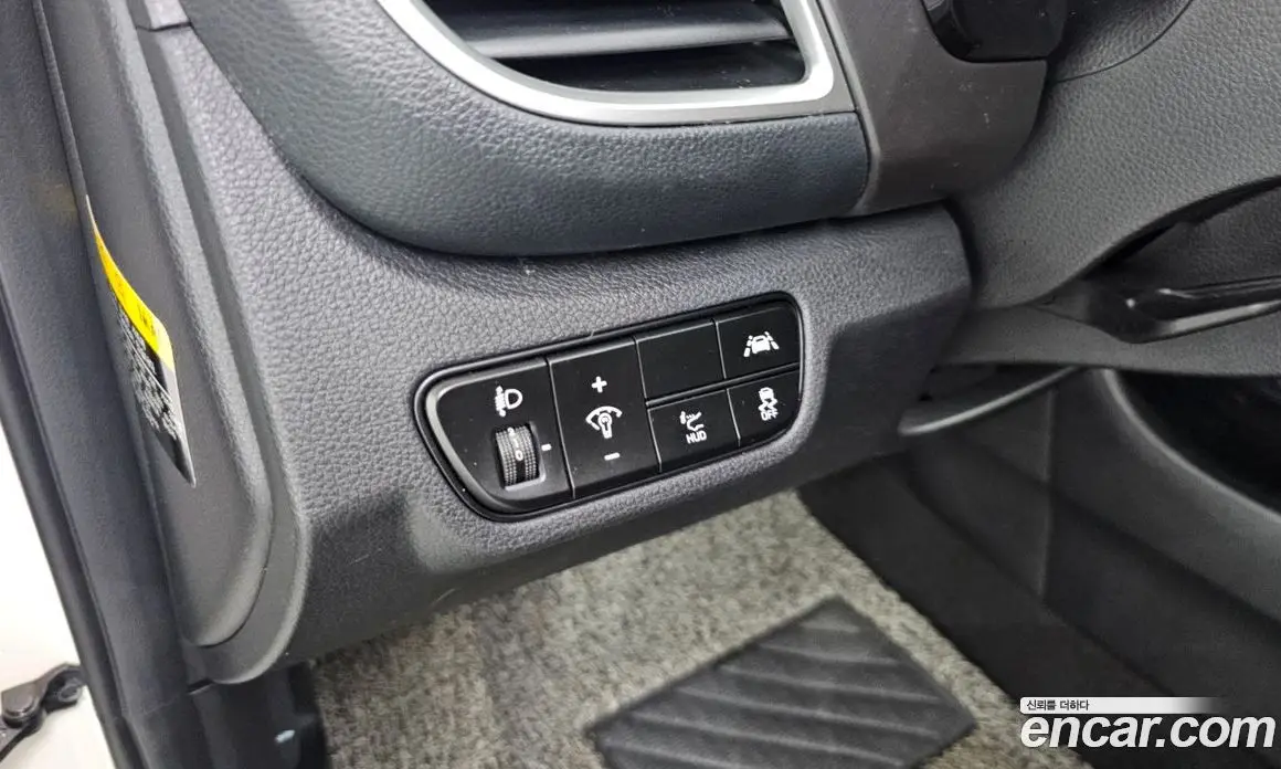 Kia Seltos 2020 1.6 автомат (гидро), фото 16 Kia Seltos 2020 1.6 автомат (гидро), фото 16