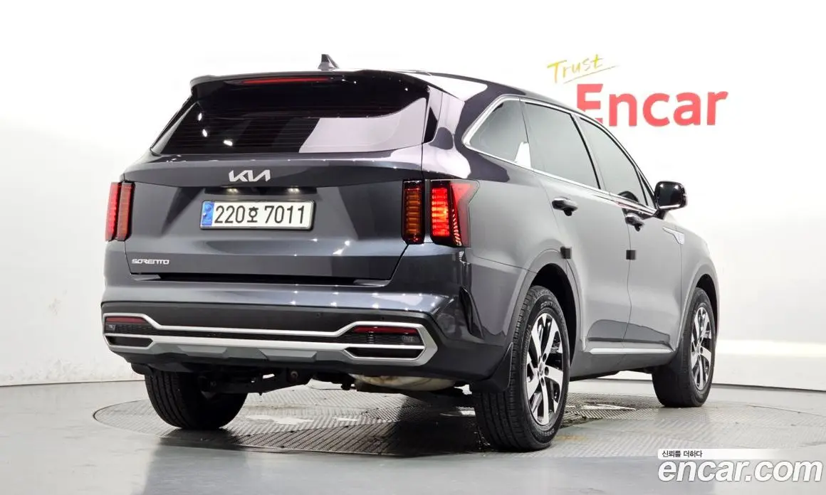 Kia Sorento 2023 2.2 автомат (гидро), фото 2 Kia Sorento 2023 2.2 автомат (гидро), фото 2