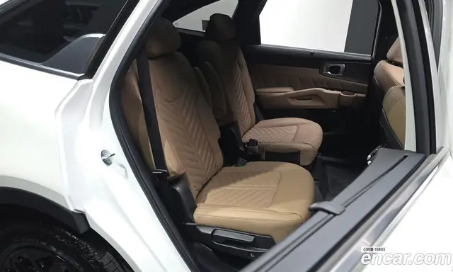 Kia Sorento 2024 1.6 автомат (гидро), миниатюра 11 Kia Sorento 2024 1.6 автомат (гидро), миниатюра 11