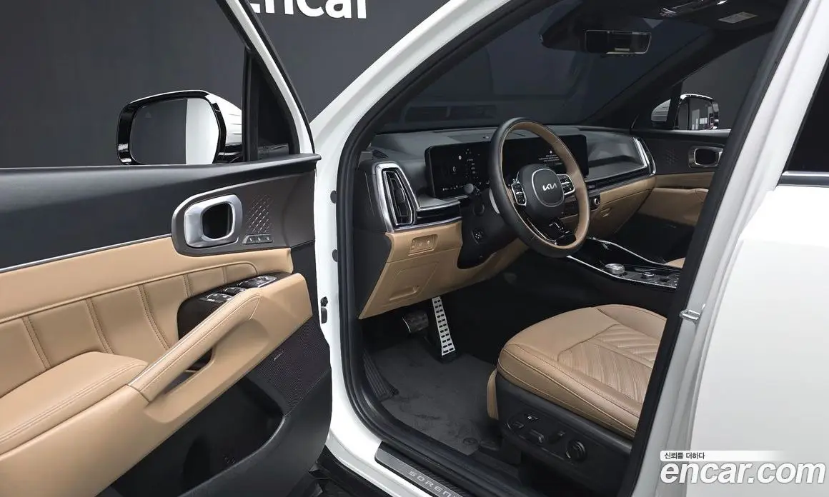 Kia Sorento 2024 1.6 автомат (гидро), фото 10 Kia Sorento 2024 1.6 автомат (гидро), фото 10