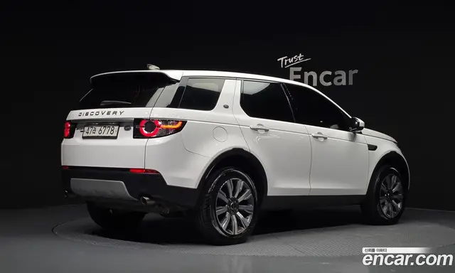 Land Rover Discovery Sport 2019 2.0 автомат (гидро), миниатюра 2 Land Rover Discovery Sport 2019 2.0 автомат (гидро), миниатюра 2