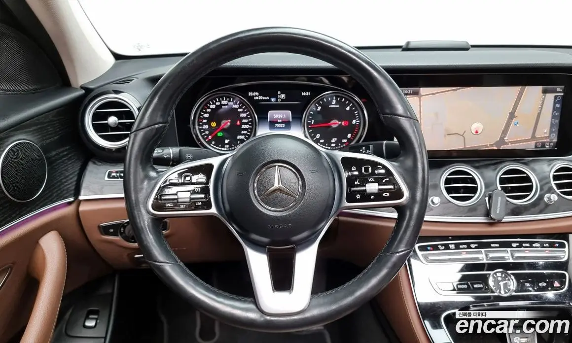 Mercedes-Benz E-Class 2019 1.9 автомат (гидро), фото 13