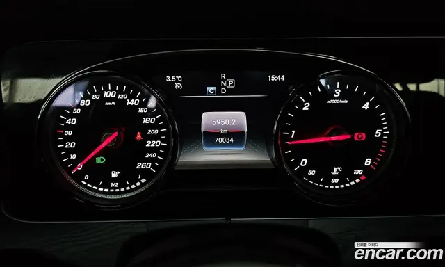 Mercedes-Benz E-Class 2019 1.9 автомат (гидро), миниатюра 8
