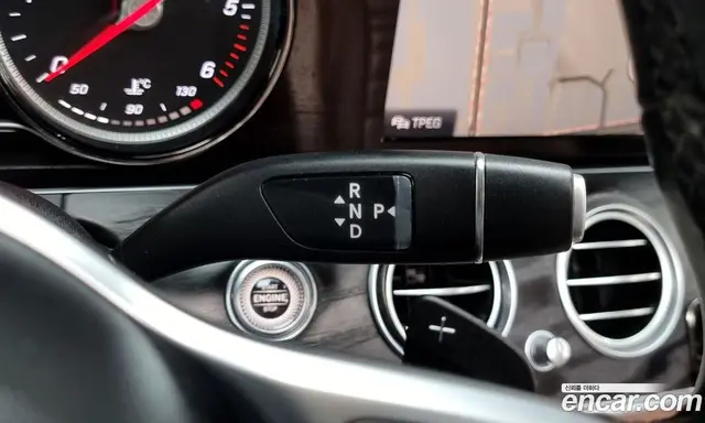 Mercedes-Benz E-Class 2019 1.9 автомат (гидро), миниатюра 9