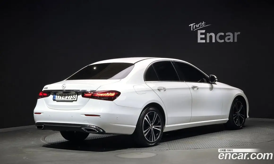 Mercedes-Benz E-Class 2021 2.0 автомат (гидро), фото 2 Mercedes-Benz E-Class 2021 2.0 автомат (гидро), фото 2