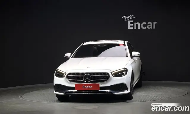 Mercedes-Benz E-Class 2021 2.0 автомат (гидро), миниатюра 3 Mercedes-Benz E-Class 2021 2.0 автомат (гидро), миниатюра 3