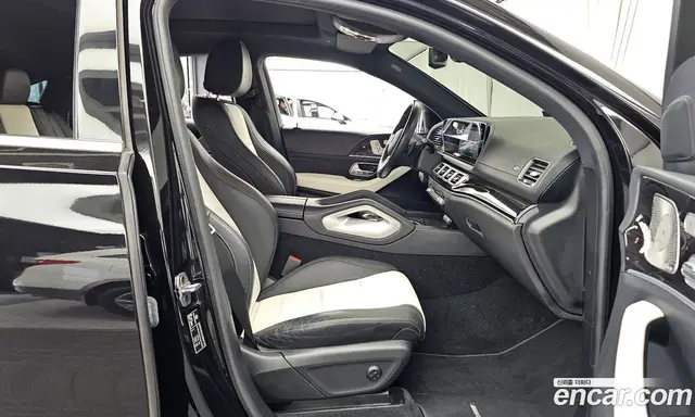 Mercedes-Benz GLE-Class 2023 2.9 автомат (гидро), миниатюра 10