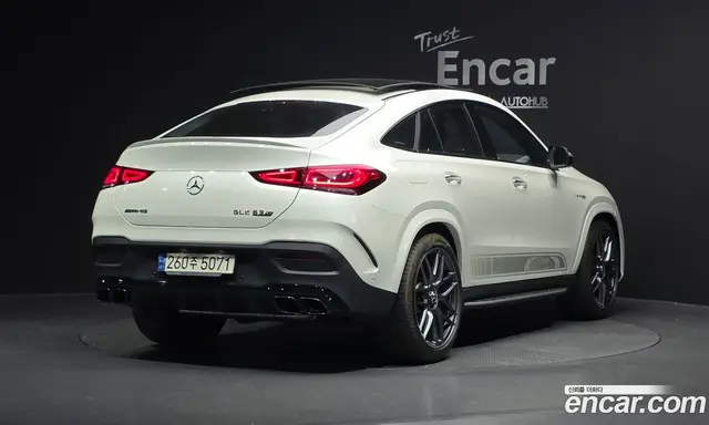 Mercedes-Benz GLE-Class 2023 4.0 автомат (гидро), миниатюра 2