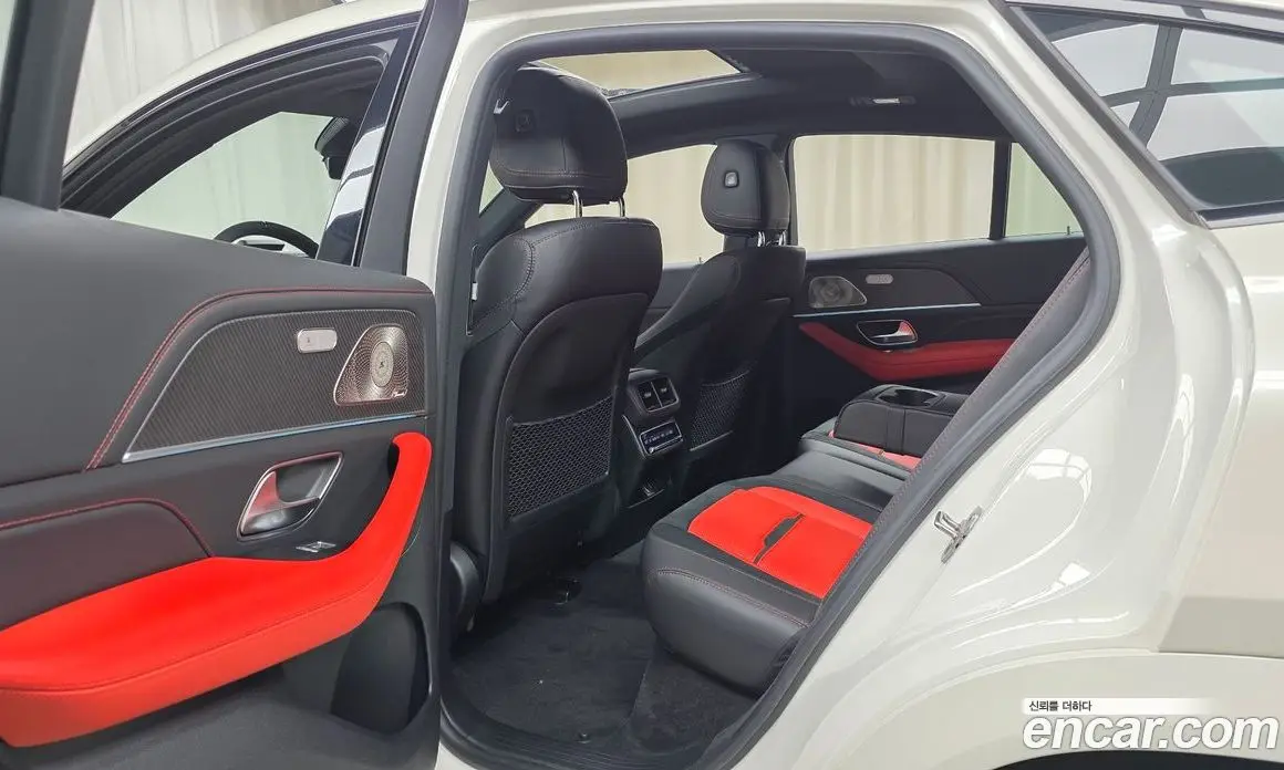 Mercedes-Benz GLE-Class 2023 4.0 автомат (гидро), фото 17