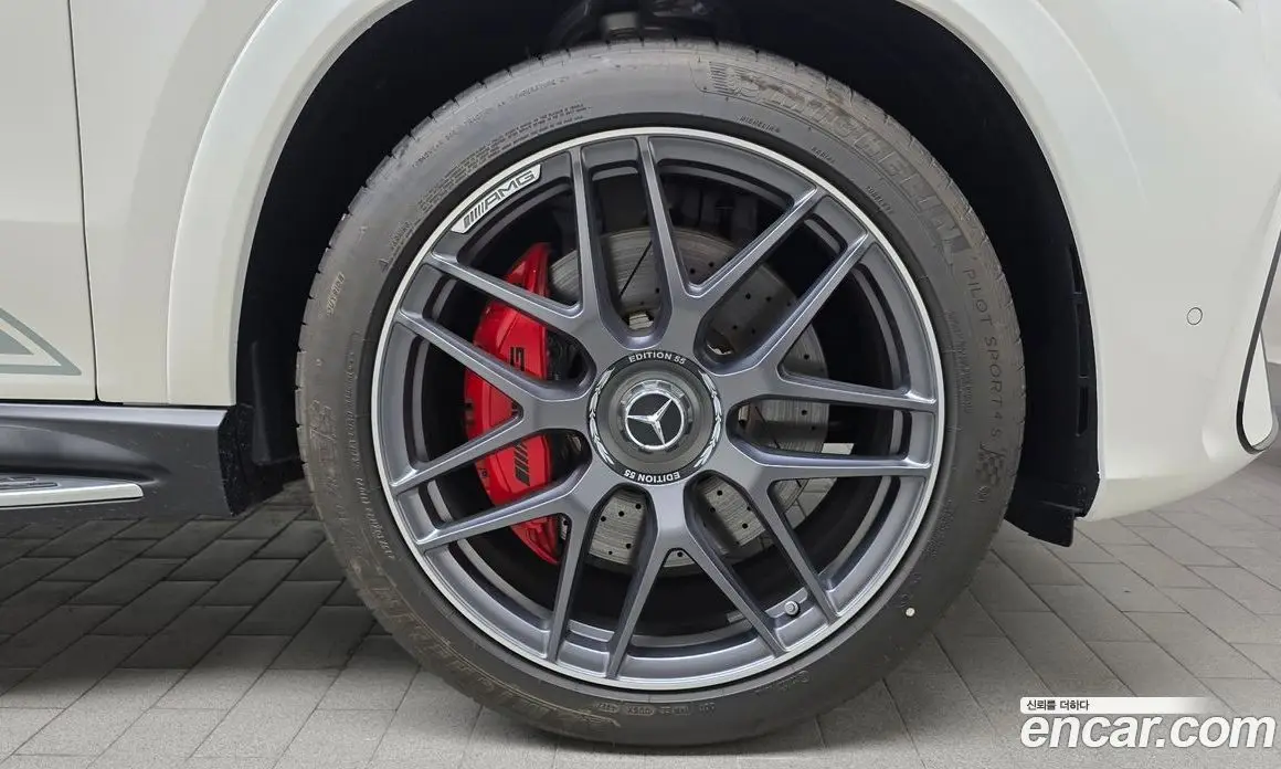 Mercedes-Benz GLE-Class 2023 4.0 автомат (гидро), фото 5