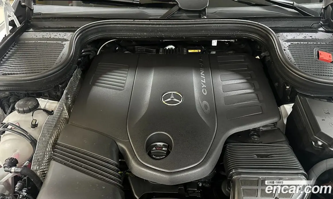 Mercedes-Benz GLE-Class 2025 3.0 автомат (гидро), фото 6 Mercedes-Benz GLE-Class 2025 3.0 автомат (гидро), фото 6