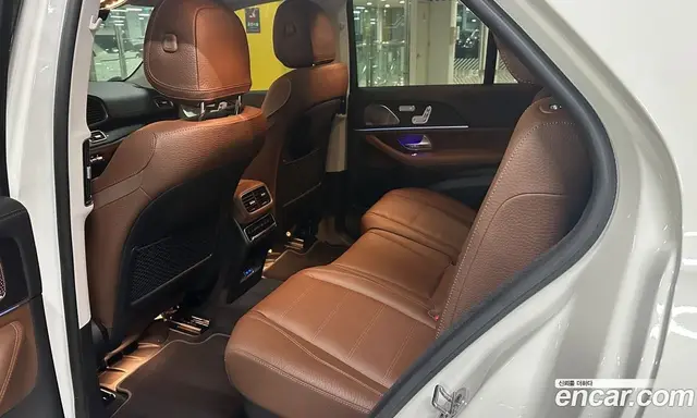 Mercedes-Benz GLE-Class 2025 3.0 автомат (гидро), миниатюра 10 Mercedes-Benz GLE-Class 2025 3.0 автомат (гидро), миниатюра 10