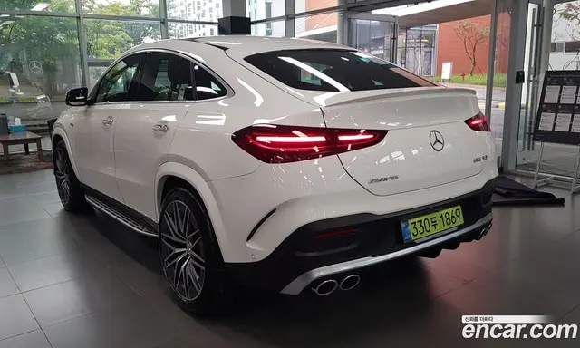Mercedes-Benz GLE-Class 2025 3.0 автомат (гидро), миниатюра 2