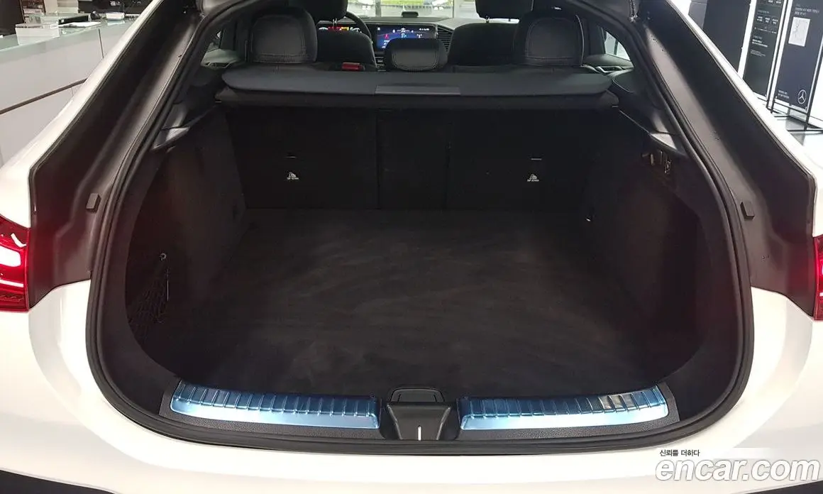 Mercedes-Benz GLE-Class 2025 3.0 автомат (гидро), фото 11