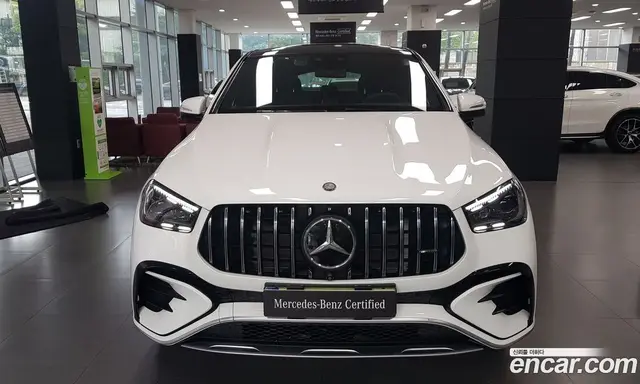 Mercedes-Benz GLE-Class 2025 3.0 автомат (гидро), миниатюра 3