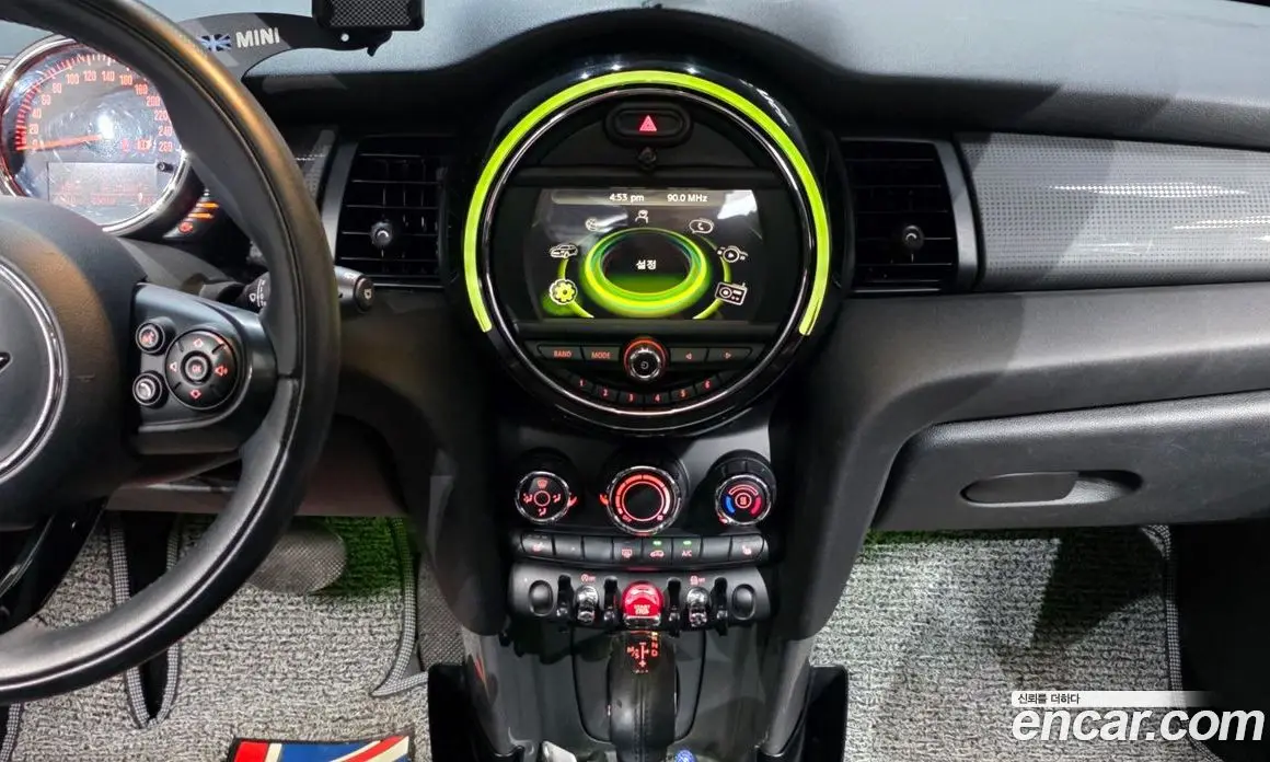 Mini Cooper 2015 1.5 автомат (гидро), фото 14