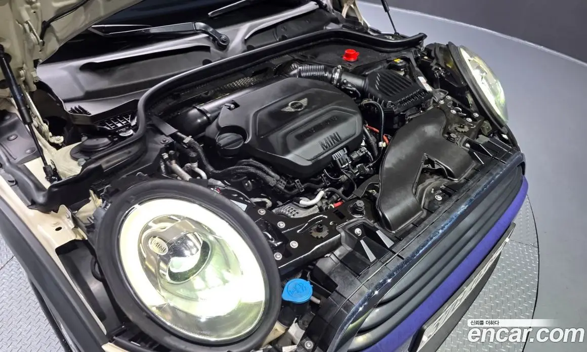 Mini Cooper 2015 1.5 автомат (гидро), фото 6