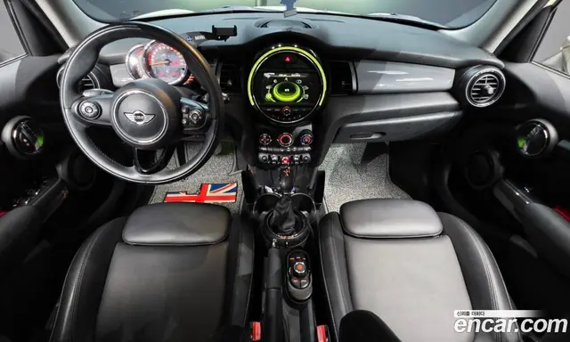 Mini Cooper 2015 1.5 автомат (гидро), миниатюра 7