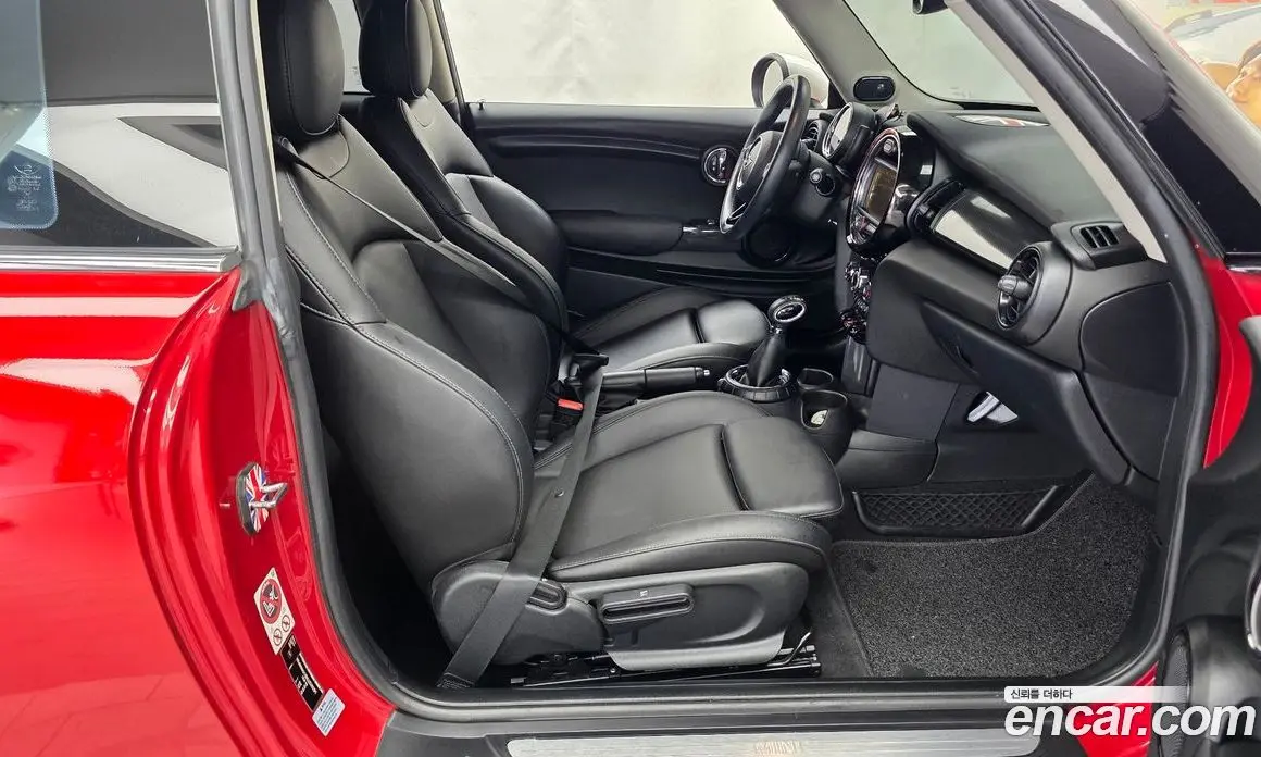 Mini Cooper 2016 1.5 автомат (гидро), фото 11