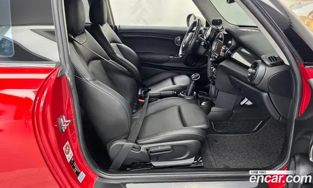 Mini Cooper 2016 1.5 автомат (гидро), миниатюра 11