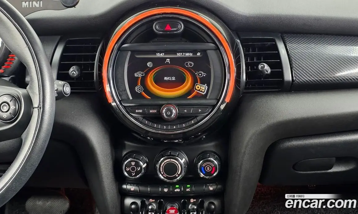 Mini Cooper 2016 1.5 автомат (гидро), фото 14