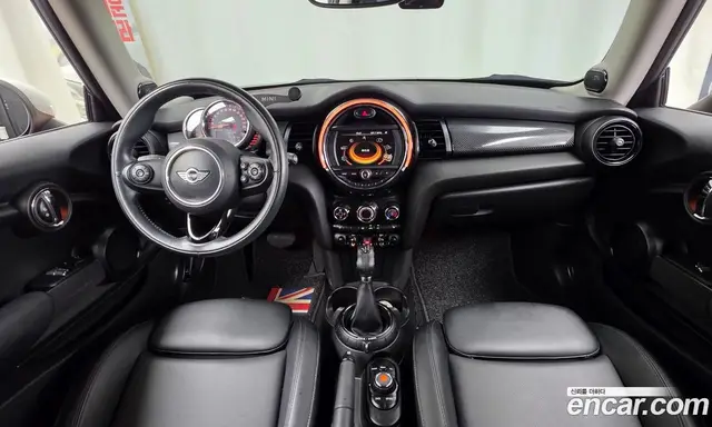 Mini Cooper 2016 1.5 автомат (гидро), миниатюра 7