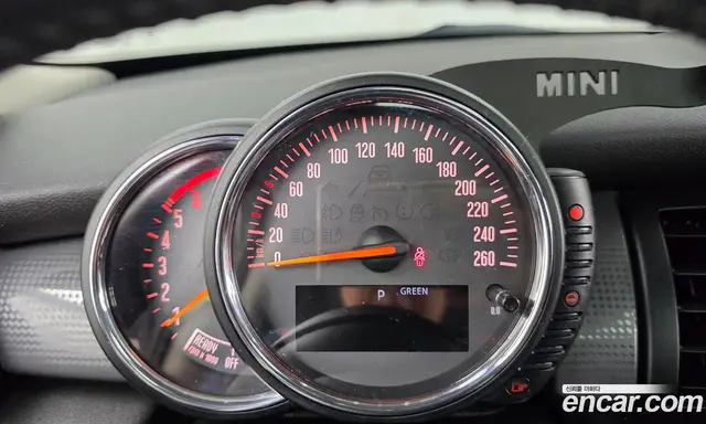 Mini Cooper 2016 1.5 автомат (гидро), миниатюра 8