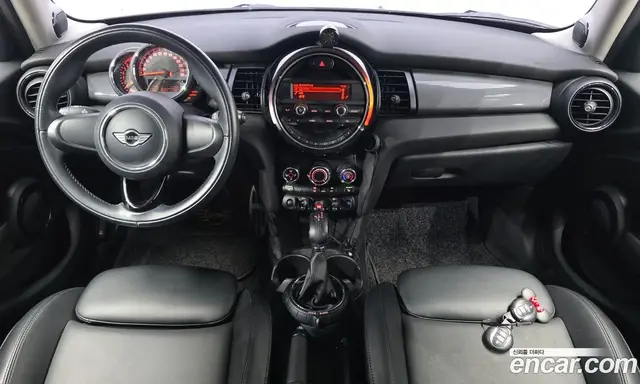 Mini Cooper 2016 1.5 автомат (гидро), миниатюра 7