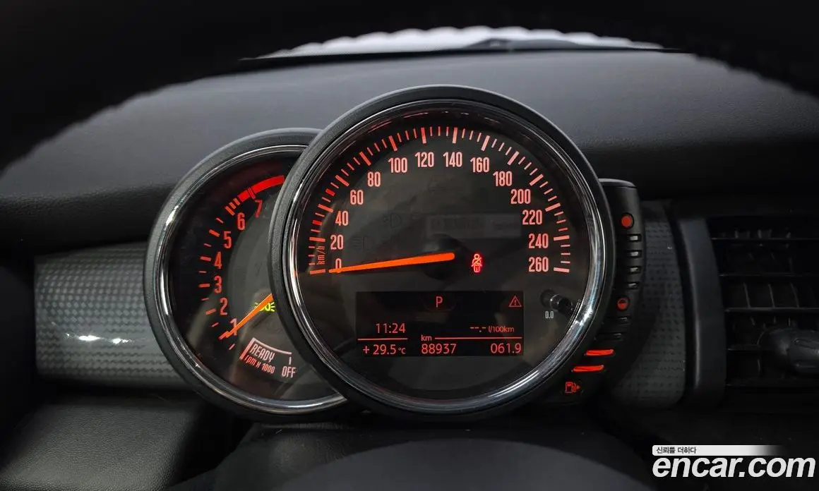 Mini Cooper 2016 1.5 автомат (гидро), фото 8