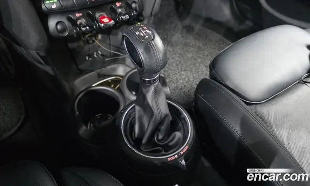Mini Cooper 2016 1.5 автомат (гидро), миниатюра 9