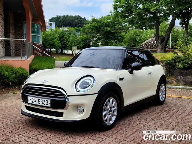 Mini Cooper, 2018, 17 604 км