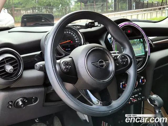 Mini Cooper 2018 1.5 автомат (гидро), миниатюра 8