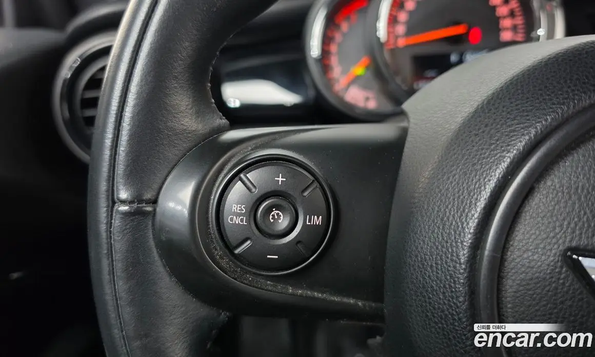 Mini Cooper 2018 1.5 автомат (гидро), фото 14