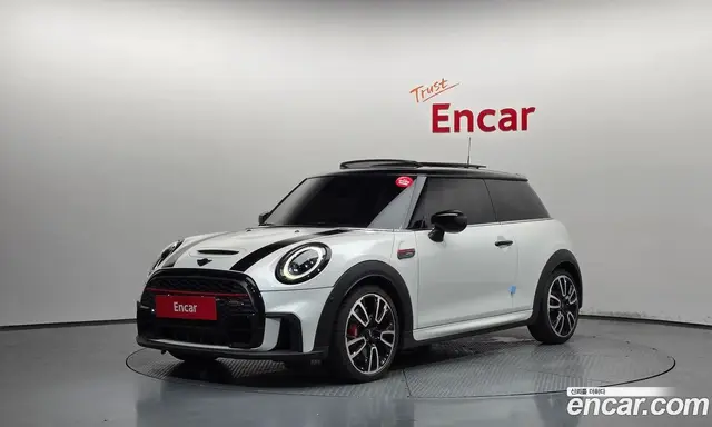 Mini Cooper, 2023, 33 764 км