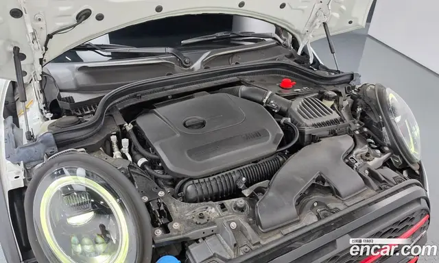 Mini Cooper 2023 2.0 автомат (гидро), миниатюра 6