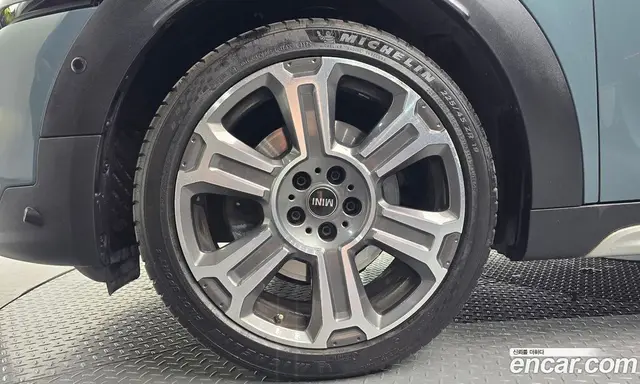 Mini Countryman 2021 2.0 автомат (гидро), миниатюра 5