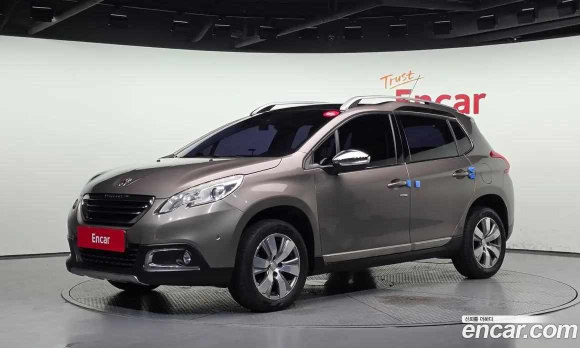 Peugeot 2008 2017 1.6 автомат (гидро), фото 1 Peugeot 2008 2017 1.6 автомат (гидро), фото 1