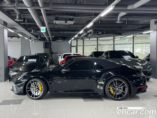 Porsche 911 2023 3.7 автомат (гидро), миниатюра 3